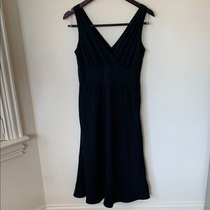 Elegant Black Sleeveless Dress